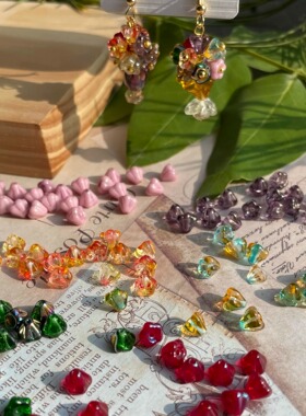 进口捷克喇叭花莲雾莲蓬琉璃约4x6/6*8mm玻璃珠串珠手作材料