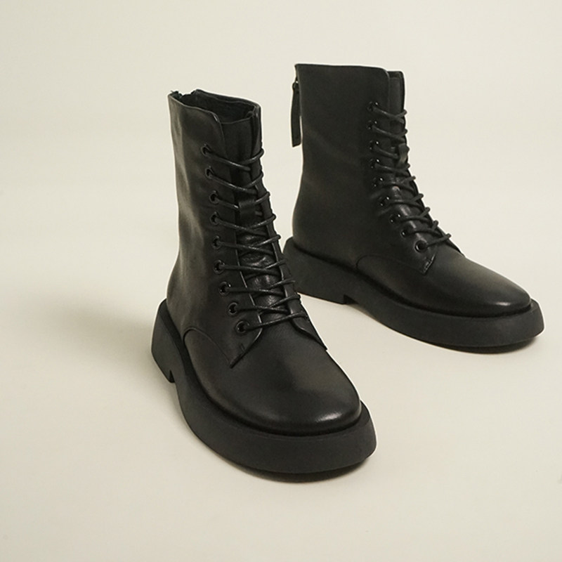 17号的下午 | 可盐可甜面包靴 宽胖脚友好 黑白厚底马丁靴女短靴