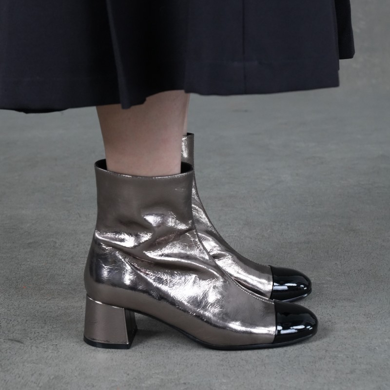 【狂欢价】设计师款优雅 法式复古小香风拼色瘦瘦靴女