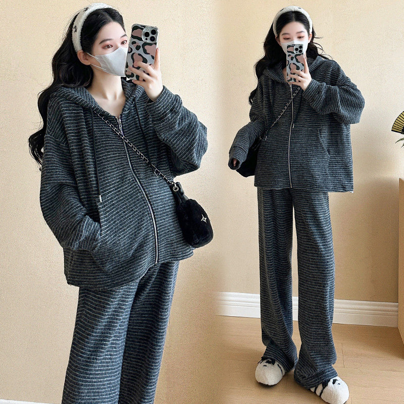 孕妇装2025新款秋冬季加厚卫衣条纹上衣高级感孕期慵懒风孕妇套装