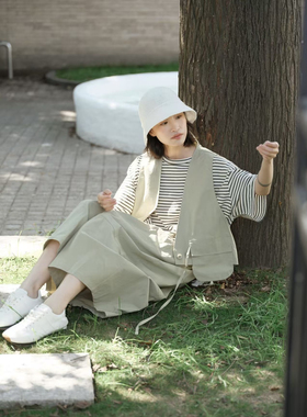 讠木2026春夏款新马甲35173 休闲文艺宽松日系无袖个性坎肩马甲女