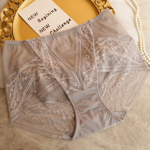 内裤女性感蕾丝无痕小平角裤大码