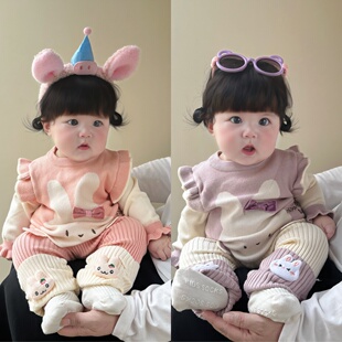 婴儿衣服春秋女宝宝假两件兔子毛衣针织衫卷边坑条长裤公主套装