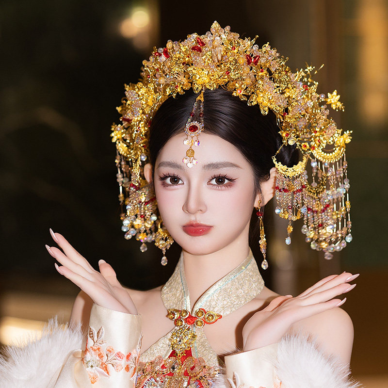 中式新娘发饰金色新款高级奢华宫廷饱满流苏华丽国风婚礼精致头饰