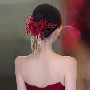 新娘头饰韩式简约高级感红色礼服敬酒服后区流苏盘发气质造型配饰