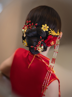 新娘红色系绒花敬酒服发饰2025新款精致大气凤凰流苏结婚仙美头饰