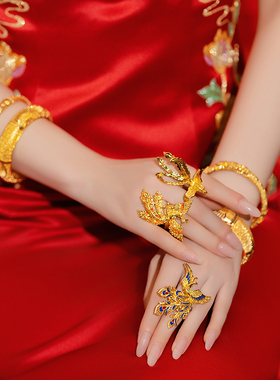 中式新娘古法金色奢华小众高级感凤凰戒指宫廷婚礼汉服造型配饰品