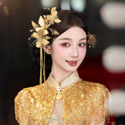2026复古新娘发饰新中式流苏侧边羽毛减龄仙气金色晨袍敬酒服配饰