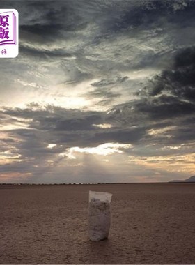 海外直订In This Place / En Este Lugar 在这里/在这里