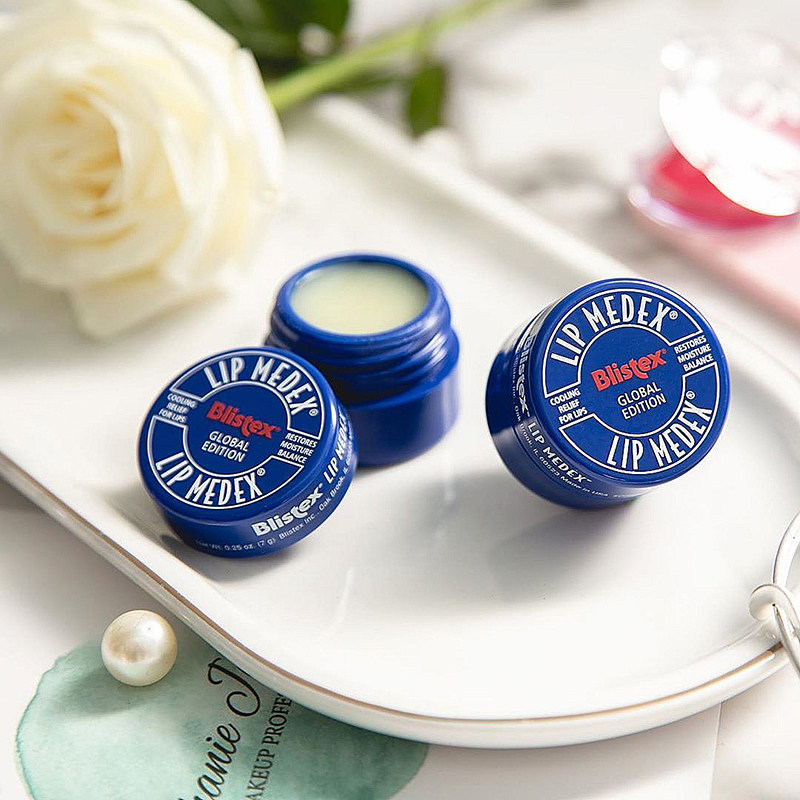 小蓝罐瓶修护润唇膏女保湿滋润补水防干裂唇膜去死皮淡化唇纹美国
