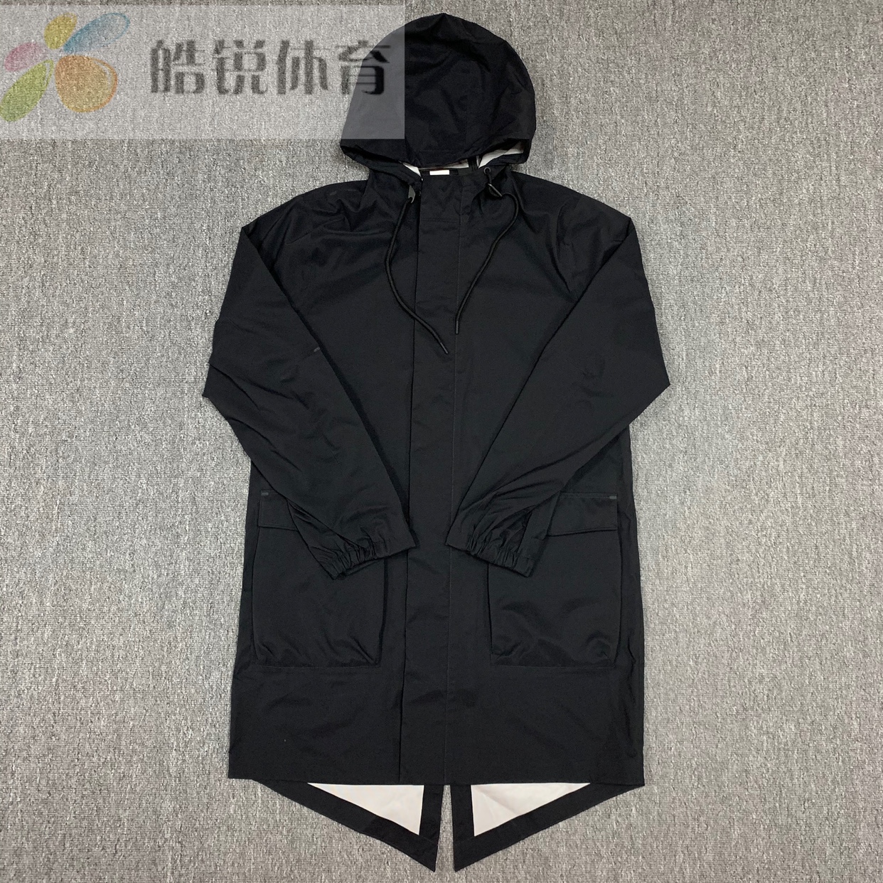 皓锐体育 耐克 Nike Lab 男子中长款防风连帽风衣外套 AV8271-010