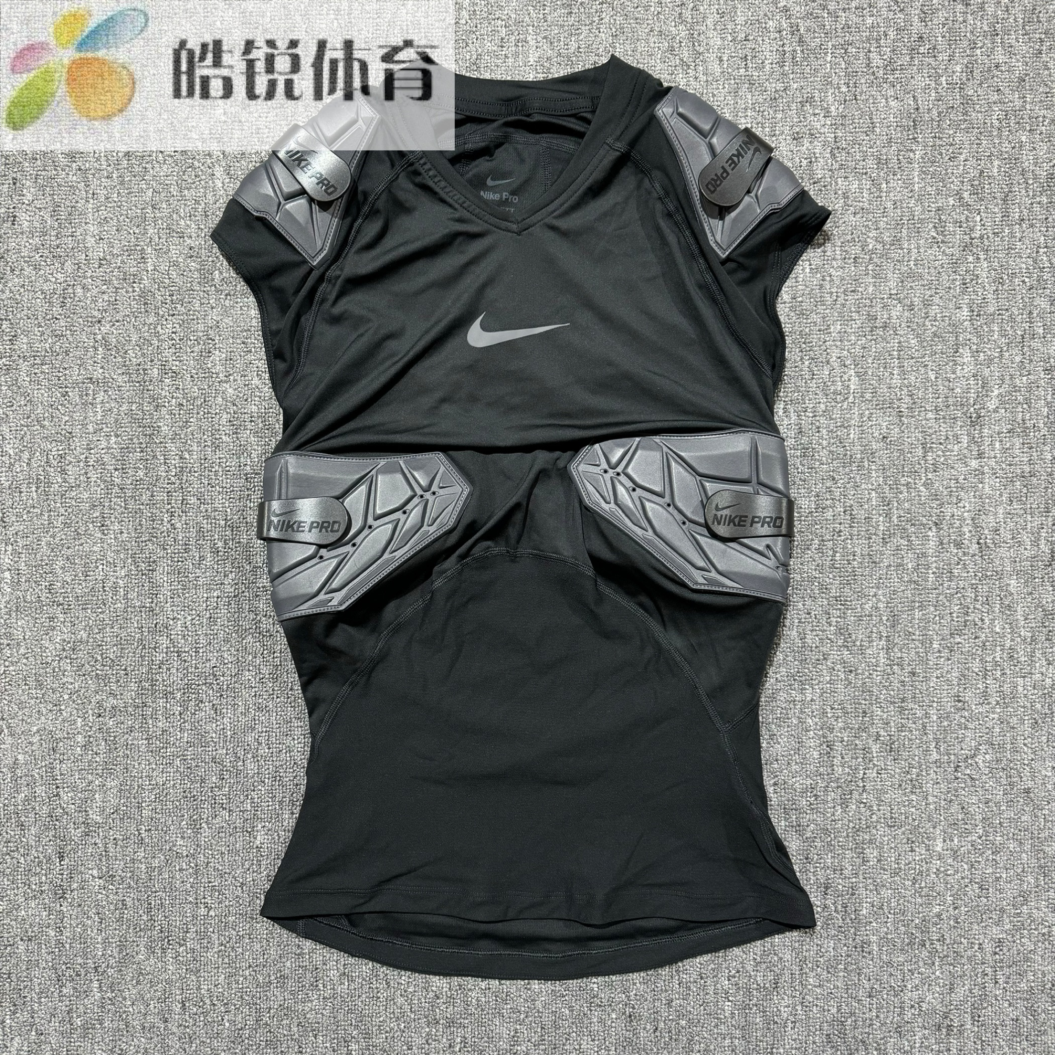 Nike PRO Hyperstrong耐克男子防撞训练无袖背心AQ2733-010