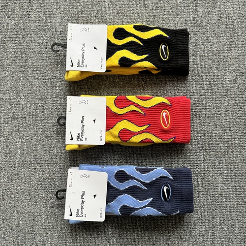Nike Dri-Fit耐克男女速干透气篮球训练休闲运动缓震中筒袜IB2285