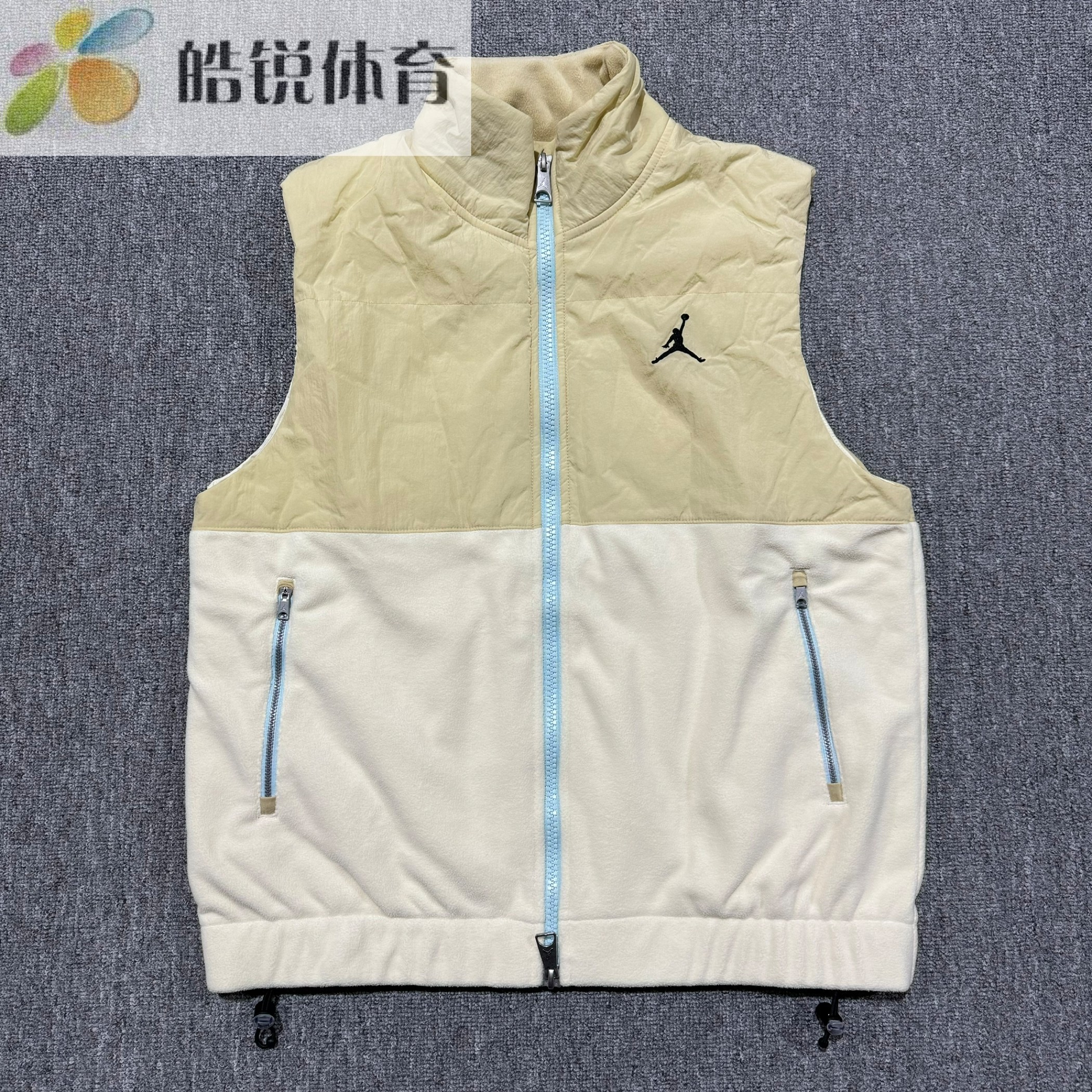 Nike JORDAN耐克男子摇粒绒拼接保暖运动休闲马甲背心HQ4893-783