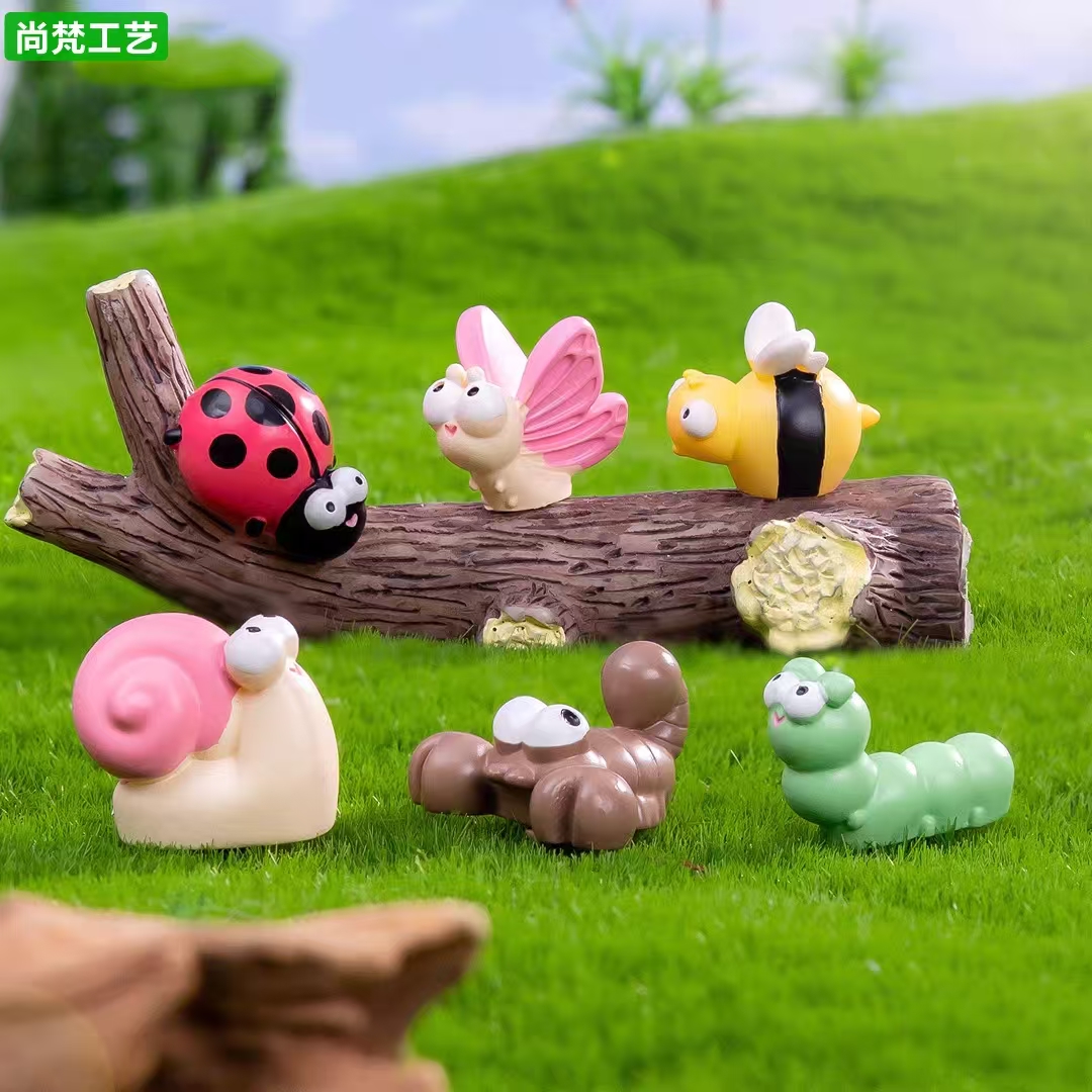 苔藓微景观创意毛毛虫蜗牛昆虫