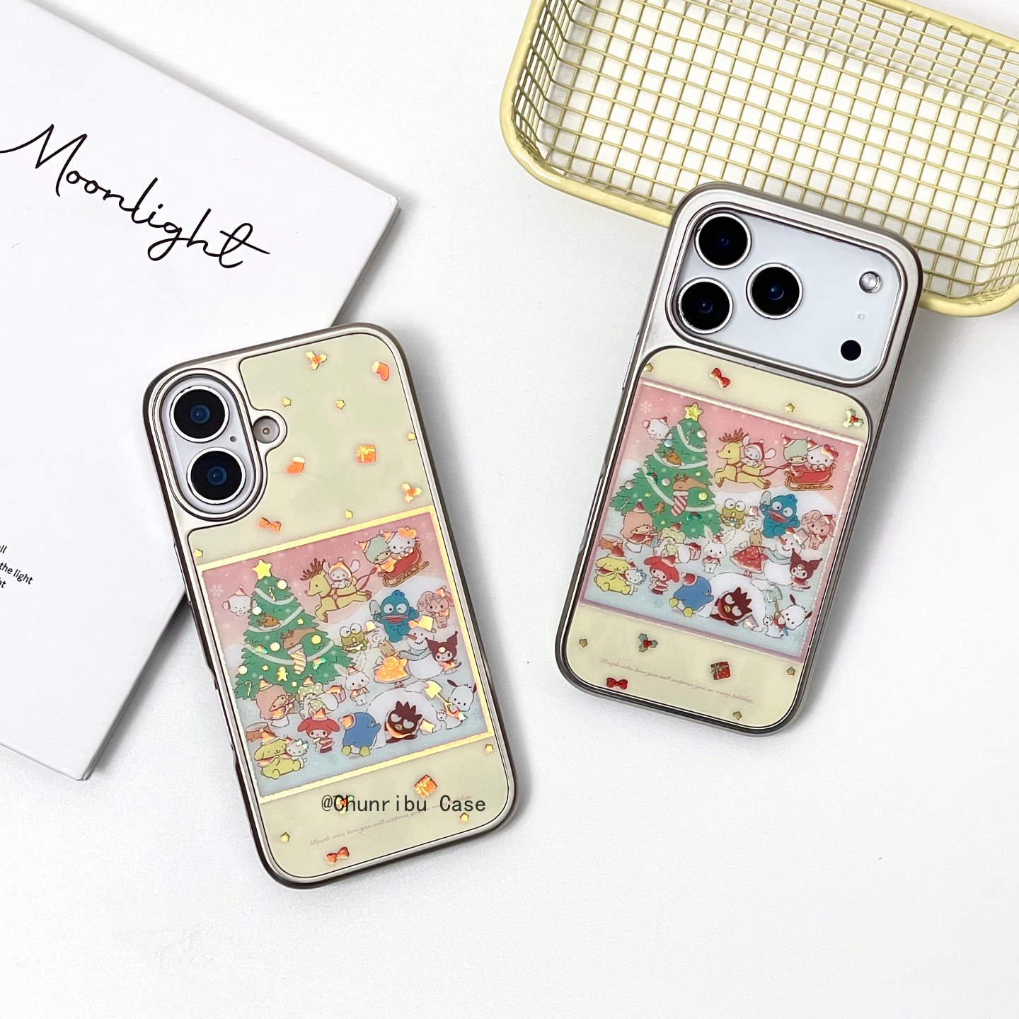 春日部防卫队Fighting｜日韩ins可爱卡通鎏金三丽鸥圣诞树冬款创意适用苹果17/16promax手机壳phone15/14/13