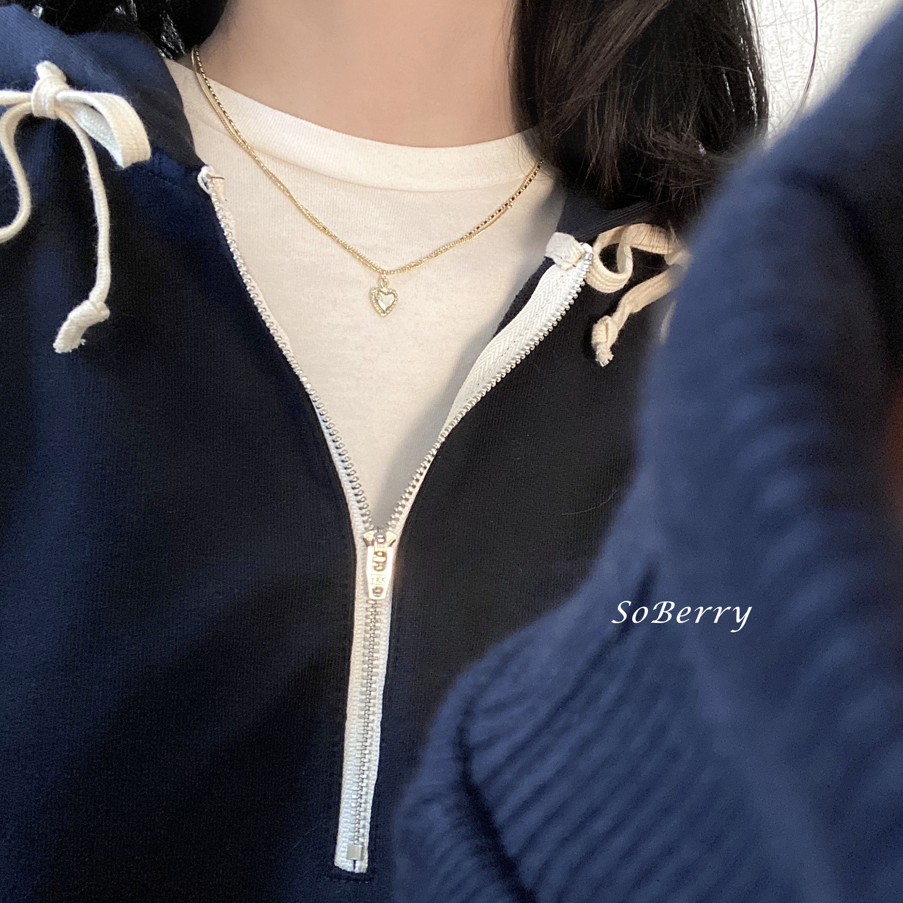SoBerry 铜镜爱心 双层金色叠戴小众锁骨项链女款2024新款卫衣链