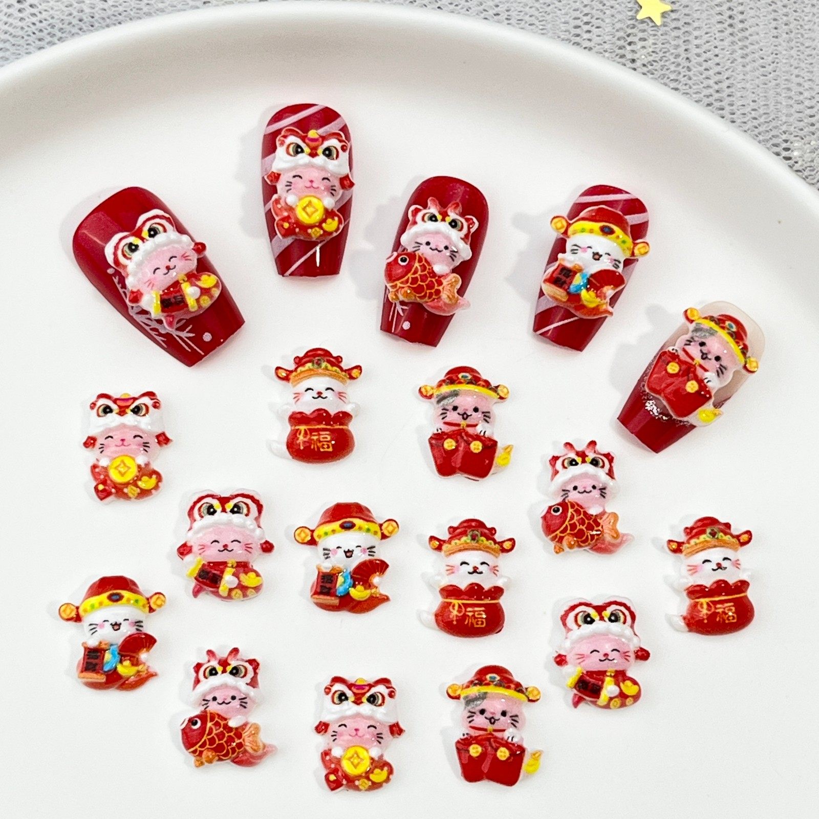 20颗新年醒狮招财猫卡通美甲饰品可爱立体财神红包树脂diy穿戴甲,彩妆/香水/美妆工具,指甲装饰,淘宝优惠券,粉丝福利购,淘宝优惠卷