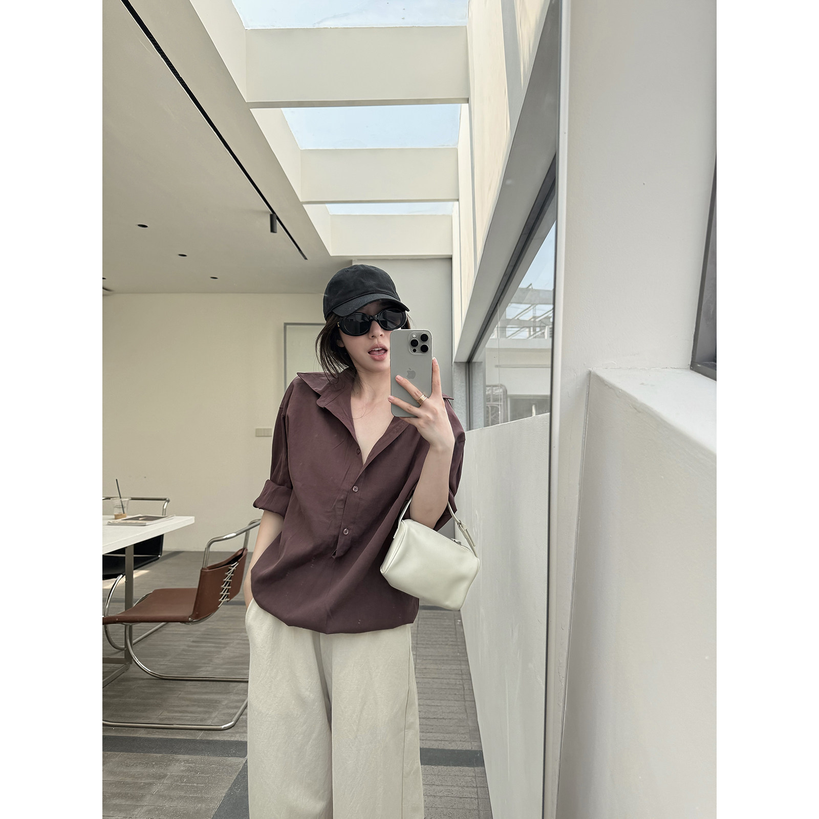 夏季莱赛尔棉麻大翻领长袖衬衫图片