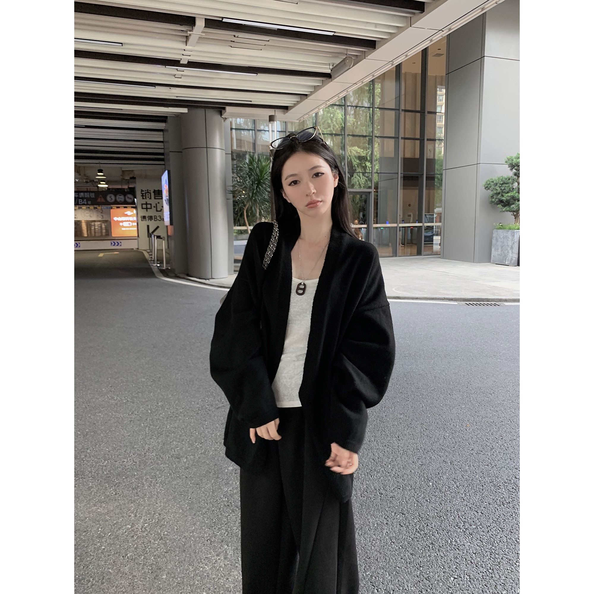 MOMENTHOME 极简高智感*Row风慵懒感羊毛开衫图片