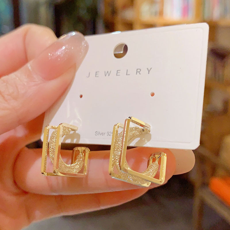 个性简约镂空水晶方形耳圈女S925银针气质时尚耳环网红冷淡风
