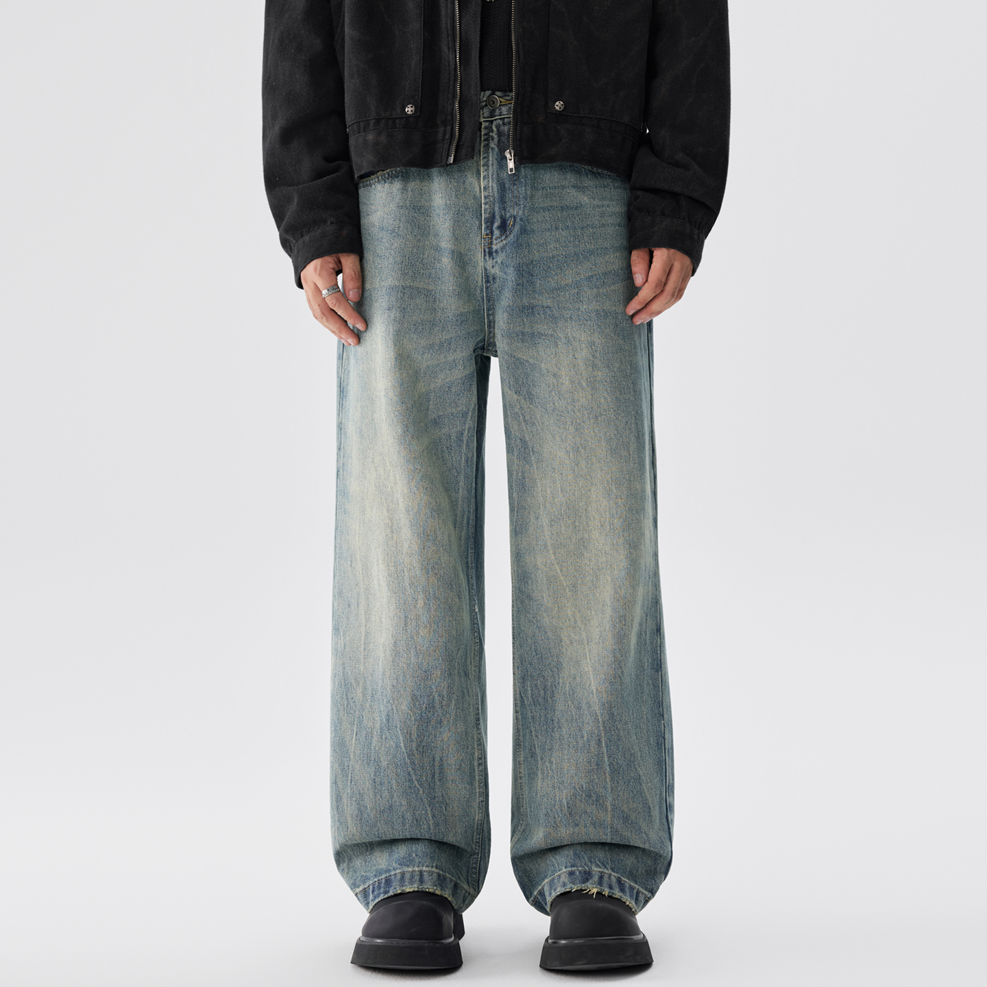 GLight水洗直筒宽松牛仔裤