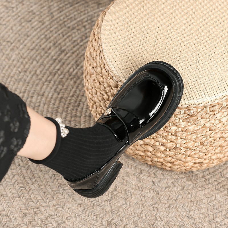 进口英伦风真皮小金币单鞋粗跟软底厚底乐福皮鞋女秋2025年