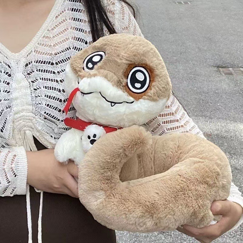 德国进口可爱小狗蛇点点玩偶毛绒玩偶摆件创意生肖蛇公仔抱枕娃娃