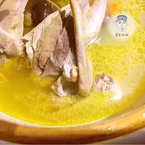 三年纯粮老鸽，少量供应。江浙沪三只包邮，外地邮费多退少补