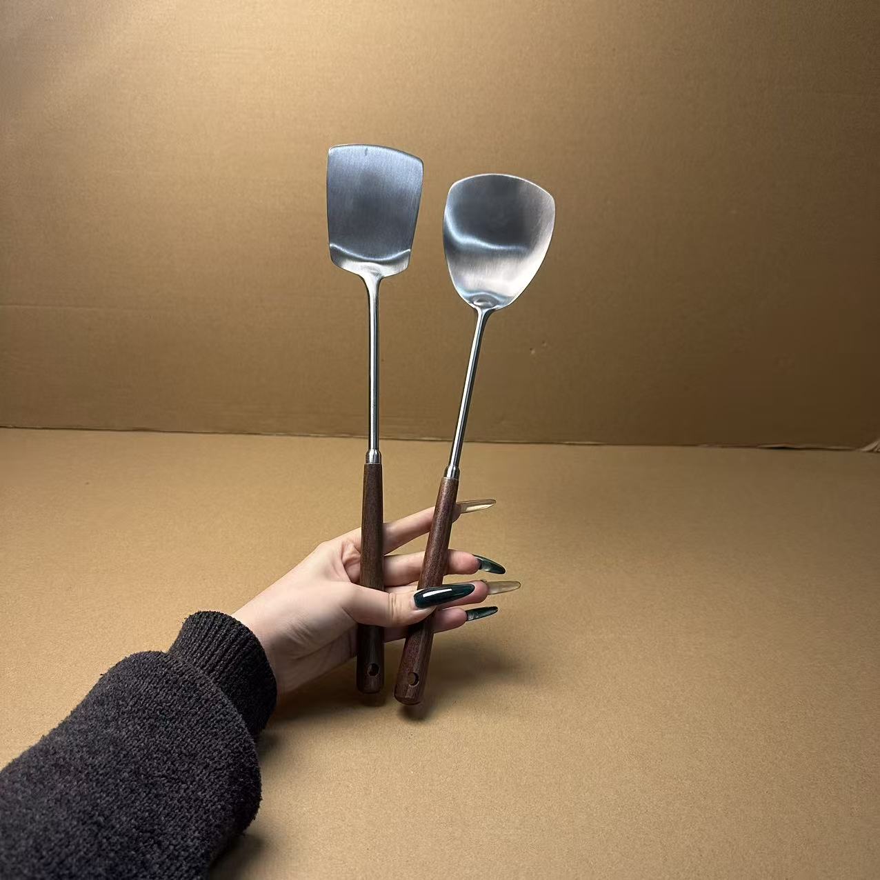 颜一好物304不锈钢木柄小锅铲