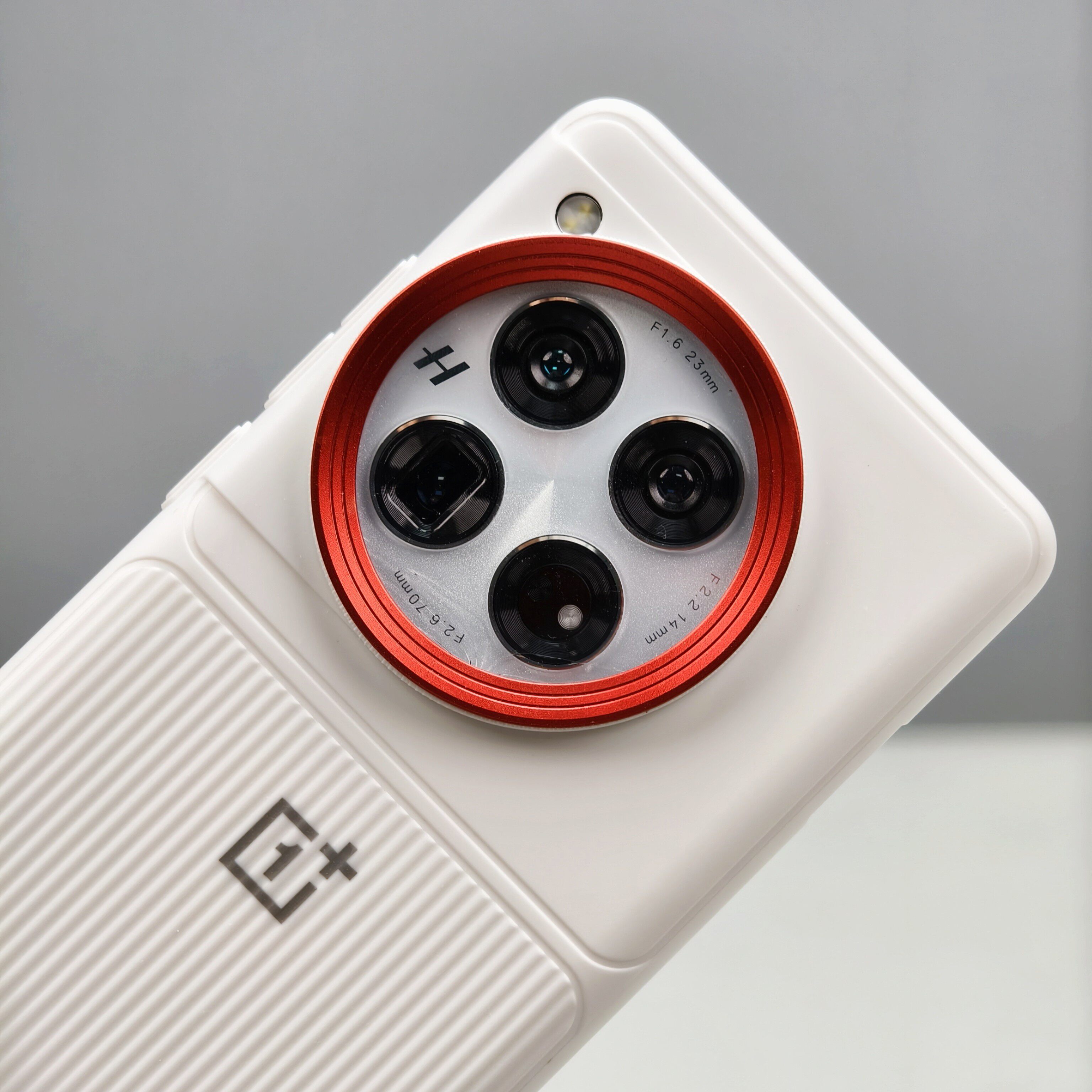 适用于一加12新款高级轻薄手机套保护壳PP壳趣装备创意Magsa