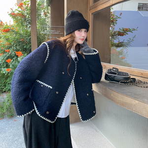 新款 大货已出 小香面料内胆90绒羽绒服2661-P295控438图片