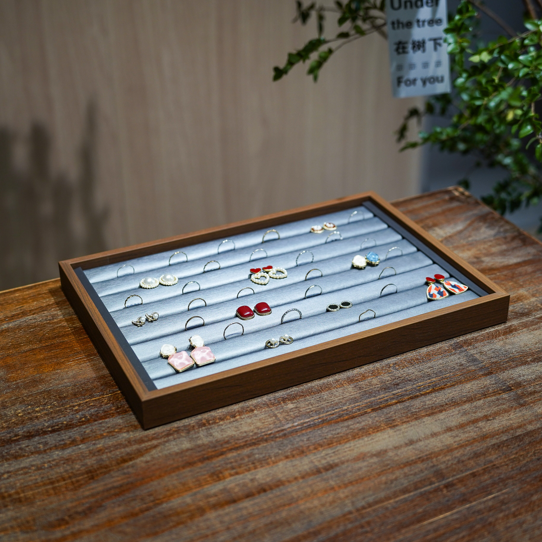 8条戒指展示收纳盘 耳环袖扣珠宝首饰展示架大号收藏柜台展示托盘