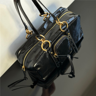 纯原厂 油蜡皮手提包女托特保龄球包单肩腋下包波士顿枕头包 外贸