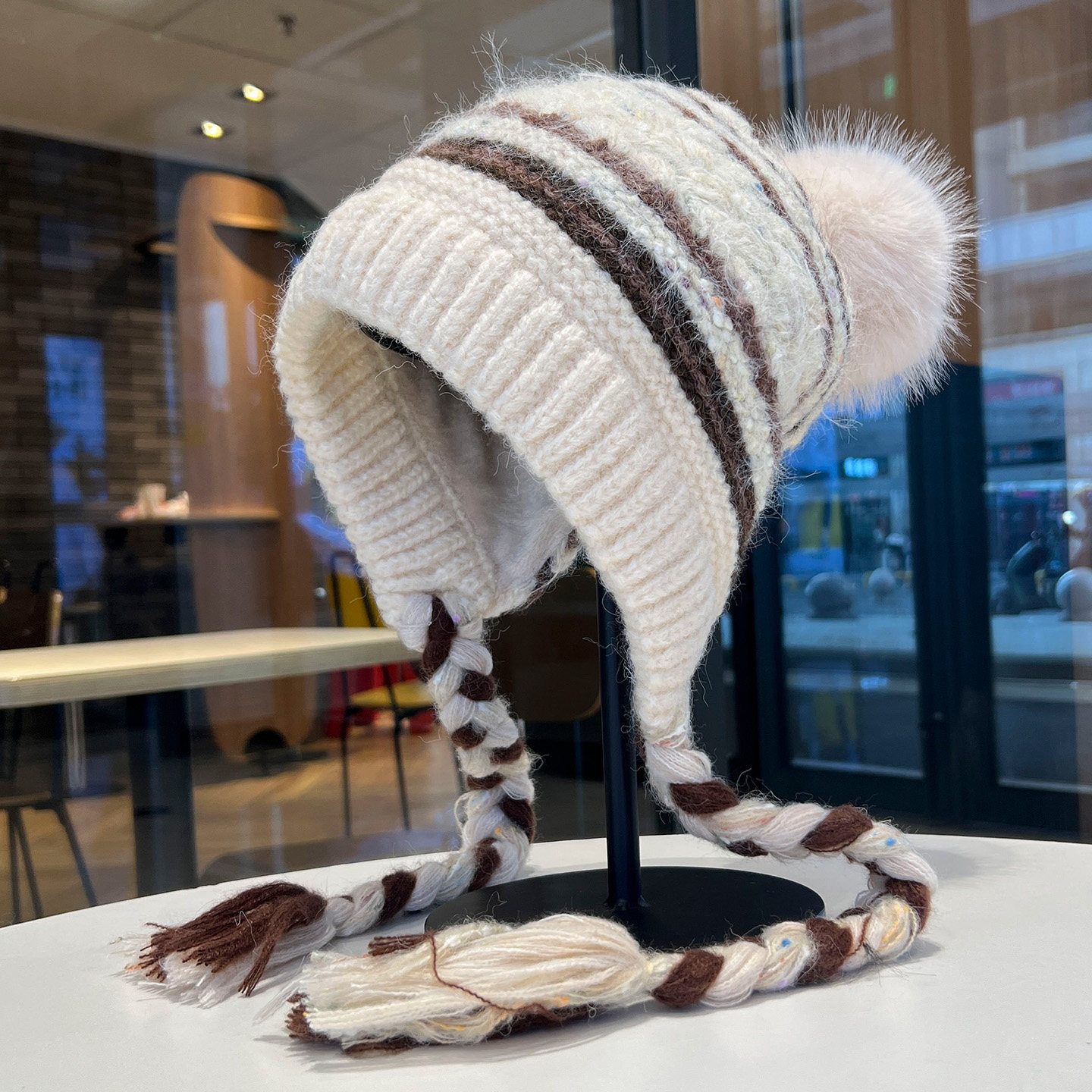 新款条纹辫子针织帽女秋冬保暖加绒防寒显脸小护耳帽大头围毛线帽