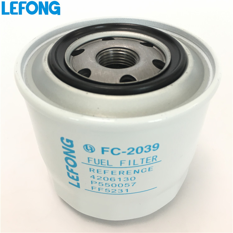 适用于日立挖掘机EX100柴油滤清器4206130 KS571C P550057 FF5231