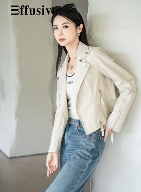 皮衣外套女2026年秋冬季新款韩版修身短款加绒米白色机车皮夹克冬