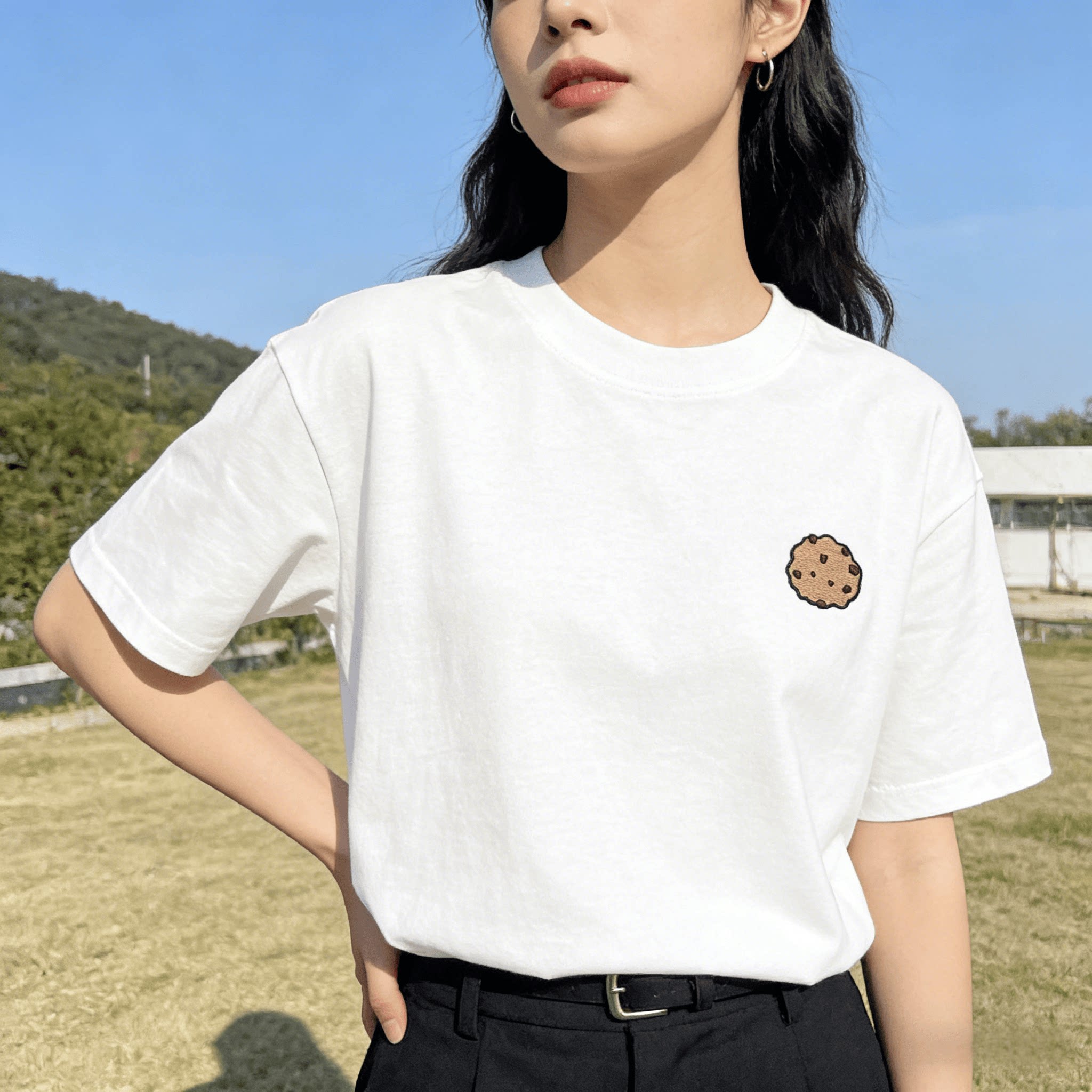 禧衫曲奇饼干刺绣卡通风短袖T恤男女情侣装白色纯棉宽松圆领上衣