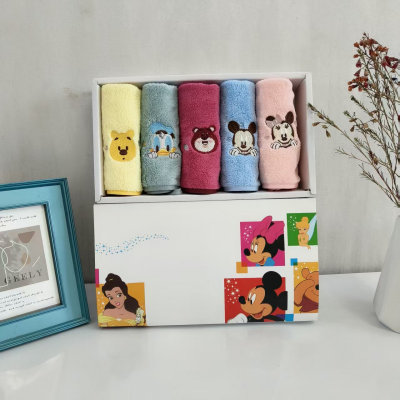 新款迪士ni珊瑚绒儿童洗脸方巾可