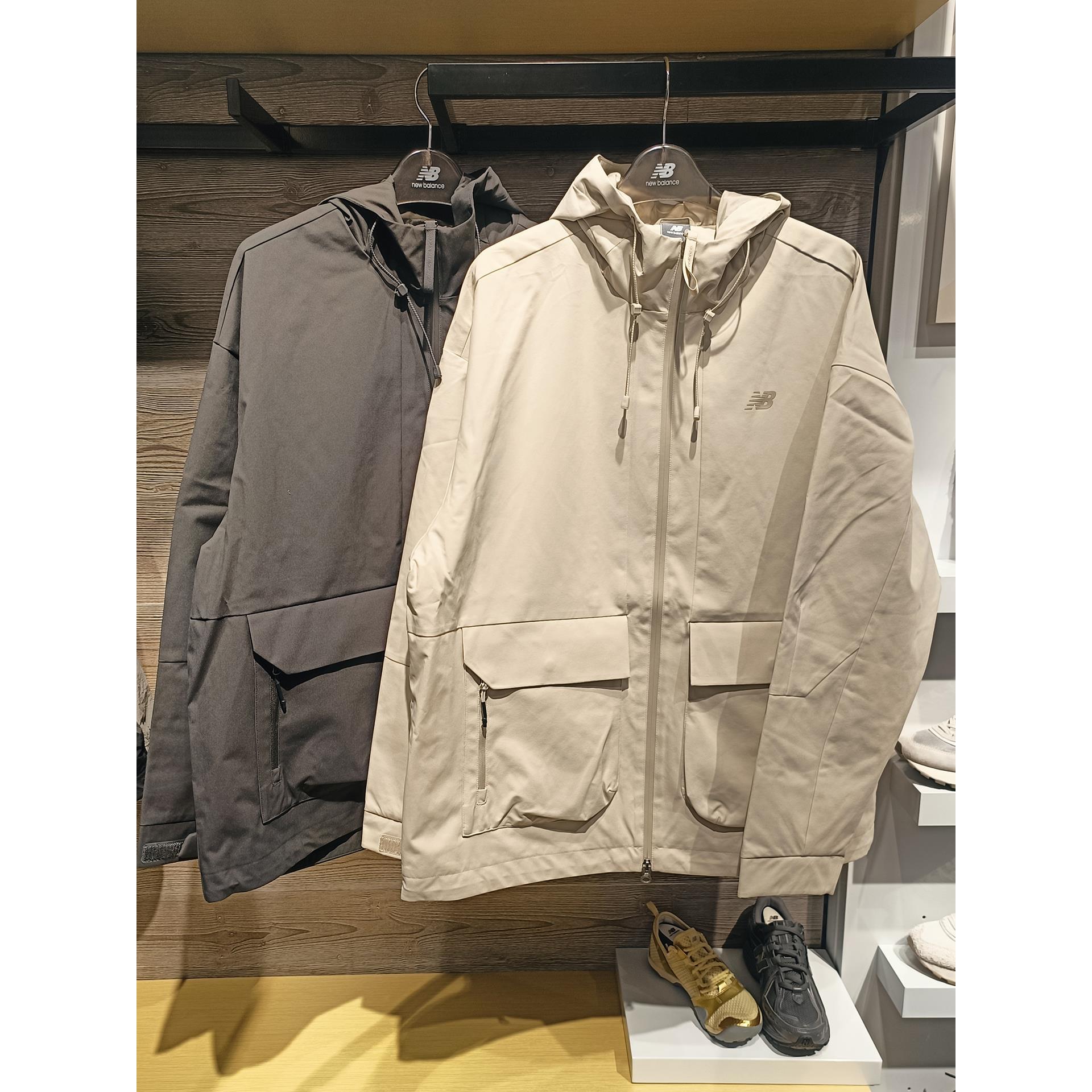 New Balance NB男子25冬宽松保暖外套连帽运动休闲夹克NAF35231