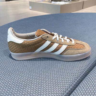 阿迪达斯GAZELLE INDOOR经典25秋新款板鞋德训鞋JR3837 JR8851