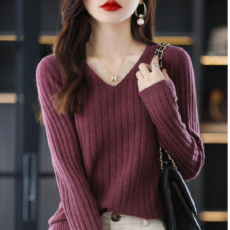高级感休闲V领针织打底衫女毛衣秋冬季新款百搭运动保暖内搭上衣