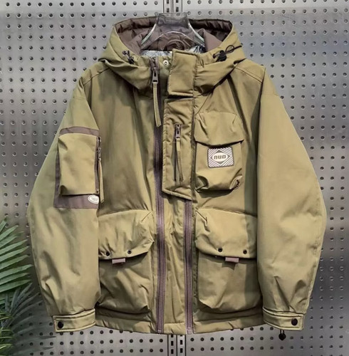 冲锋衣外穿短款羽绒服连帽工装