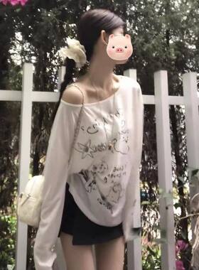 韩系白色卡通印花斜肩长袖T恤女夏季慵懒风宽松薄款露肩防晒上衣