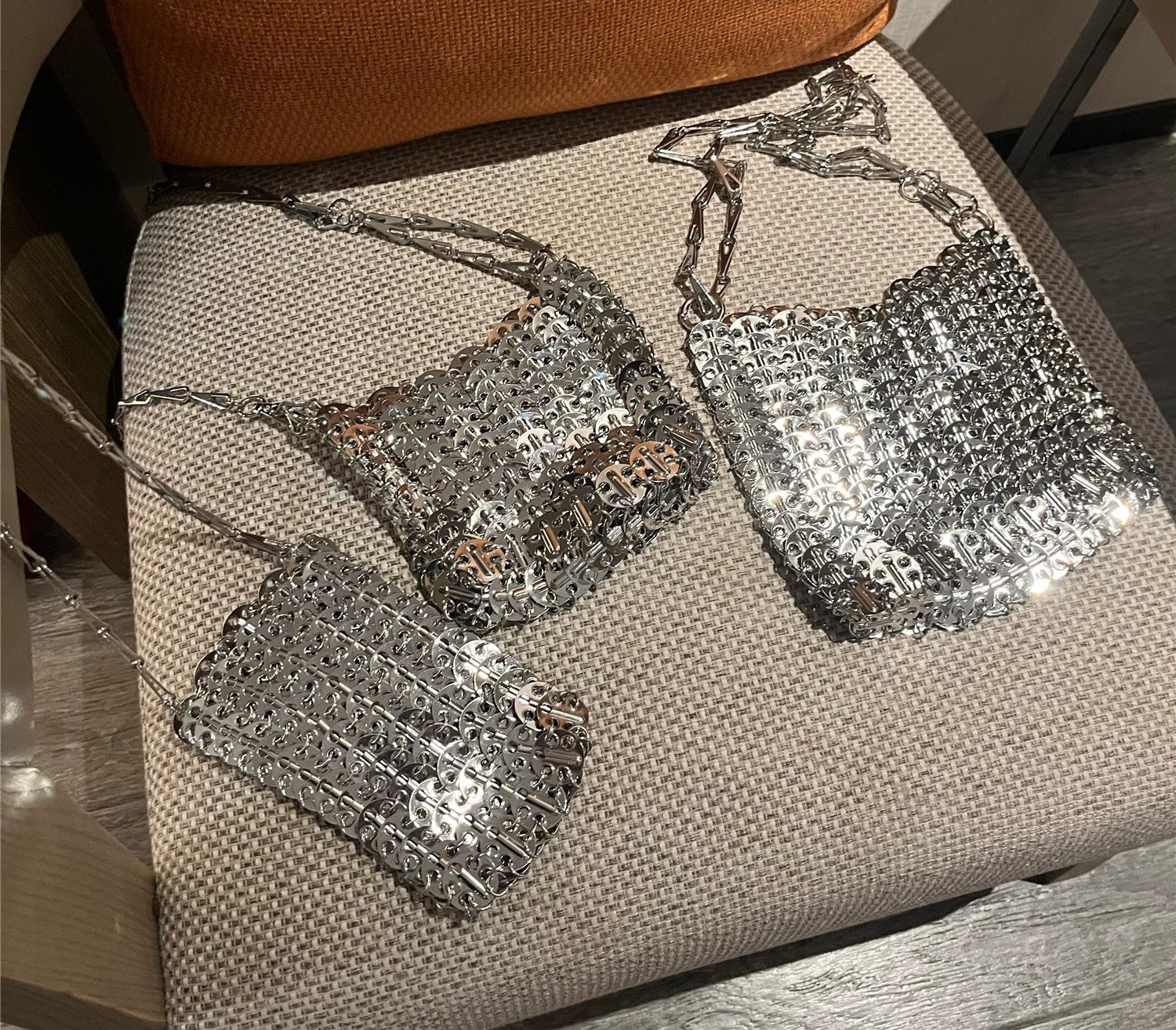 复古今年ins爆火的银色闪亮金属包包博主mone同款单肩斜挎包手提