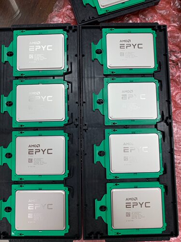 EPYC 7002 7402  100-000000046 2.8G 180W  全新正版 AMD处理器