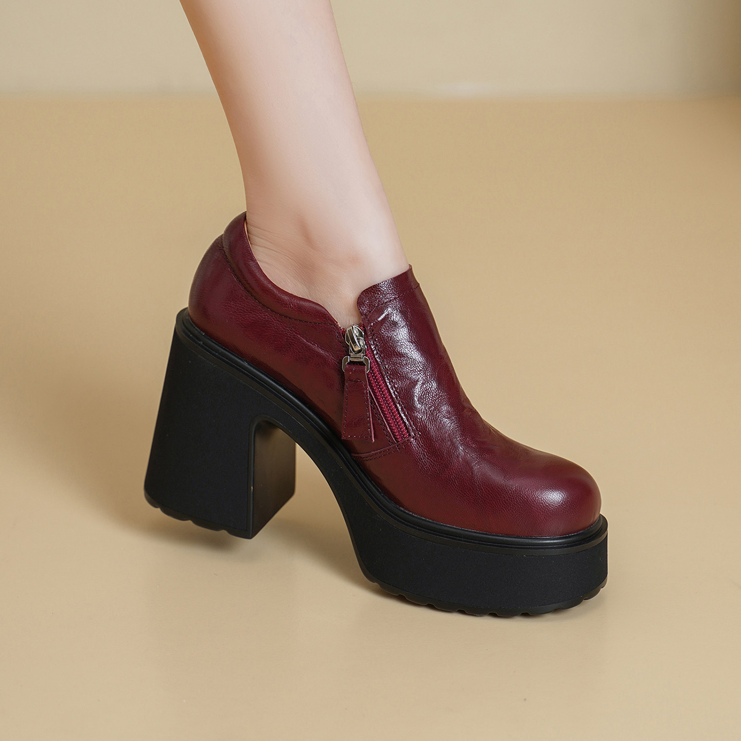 10cm英伦风时尚舒适深口单鞋女粗跟高跟防水台厚底真皮百搭不累脚