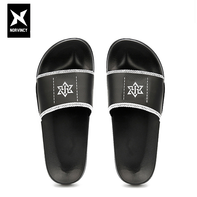 轻便防滑透气时尚休闲拖鞋