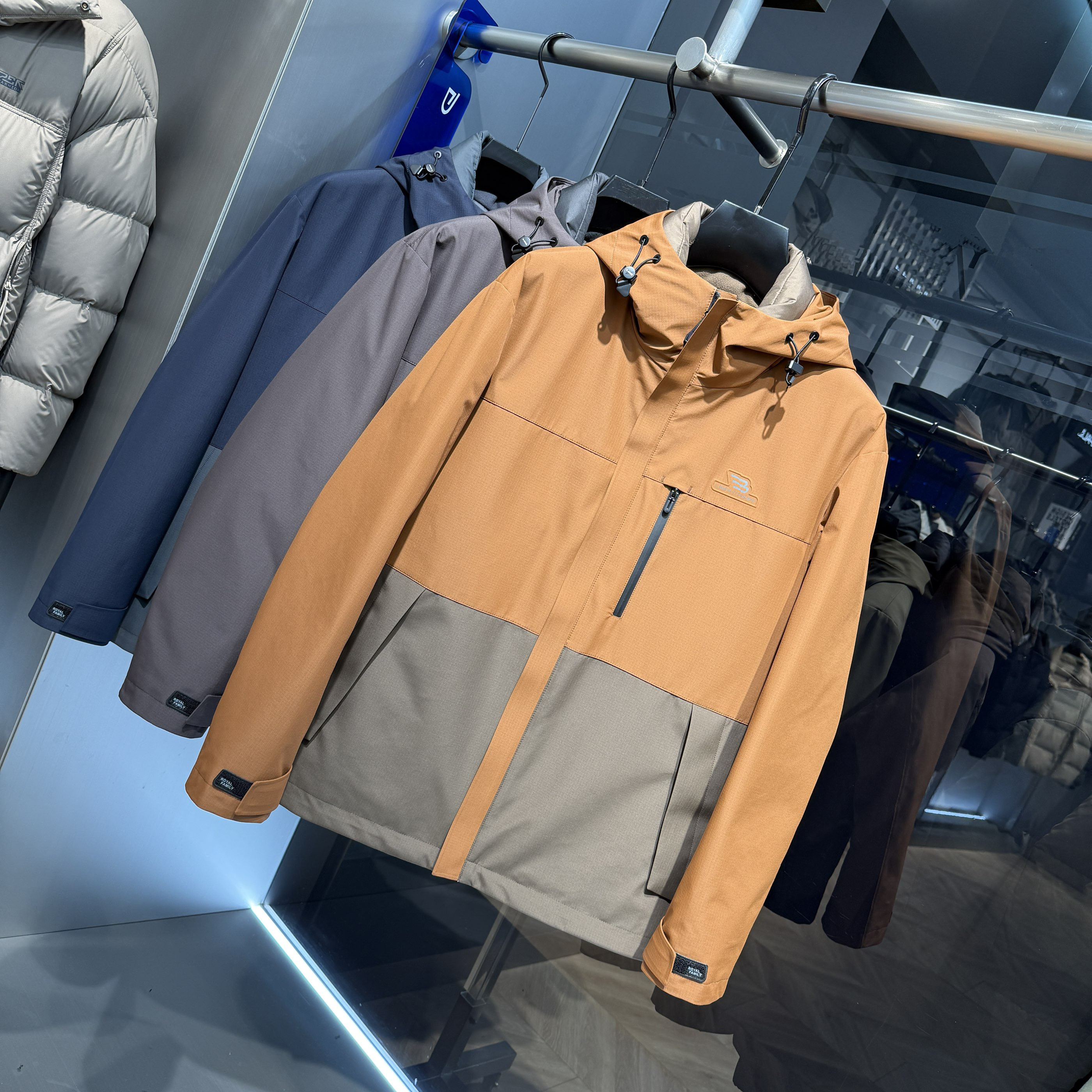 【高货】一衣三穿 可脱卸内胆 拼接连帽时尚休闲男装羽绒服外套,男装,羽绒服,淘宝优惠券,粉丝福利购,淘宝优惠卷