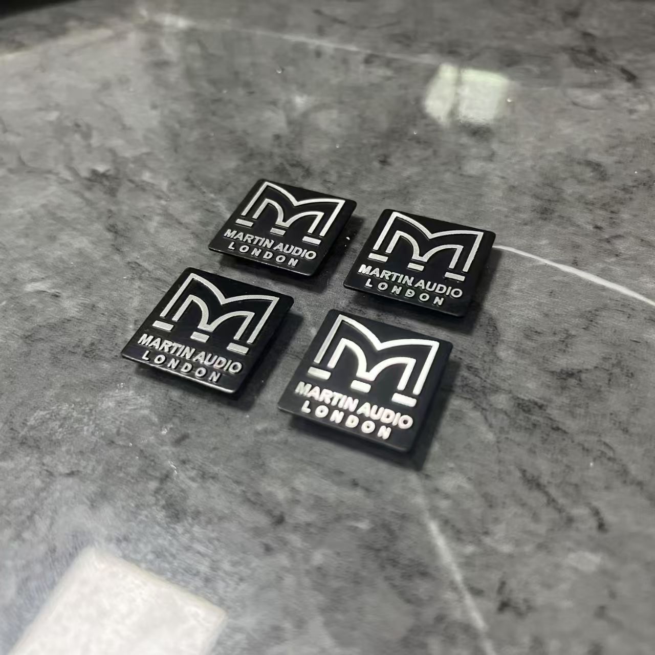 适用于Martin玛田音箱贴标铭牌金属标大型舞台专业音响标识贴logo